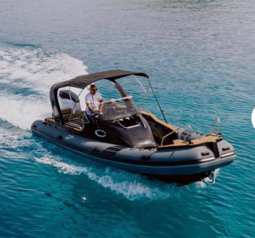 Aqua Max 27 (Cabin) + YAMAHA 225 HP